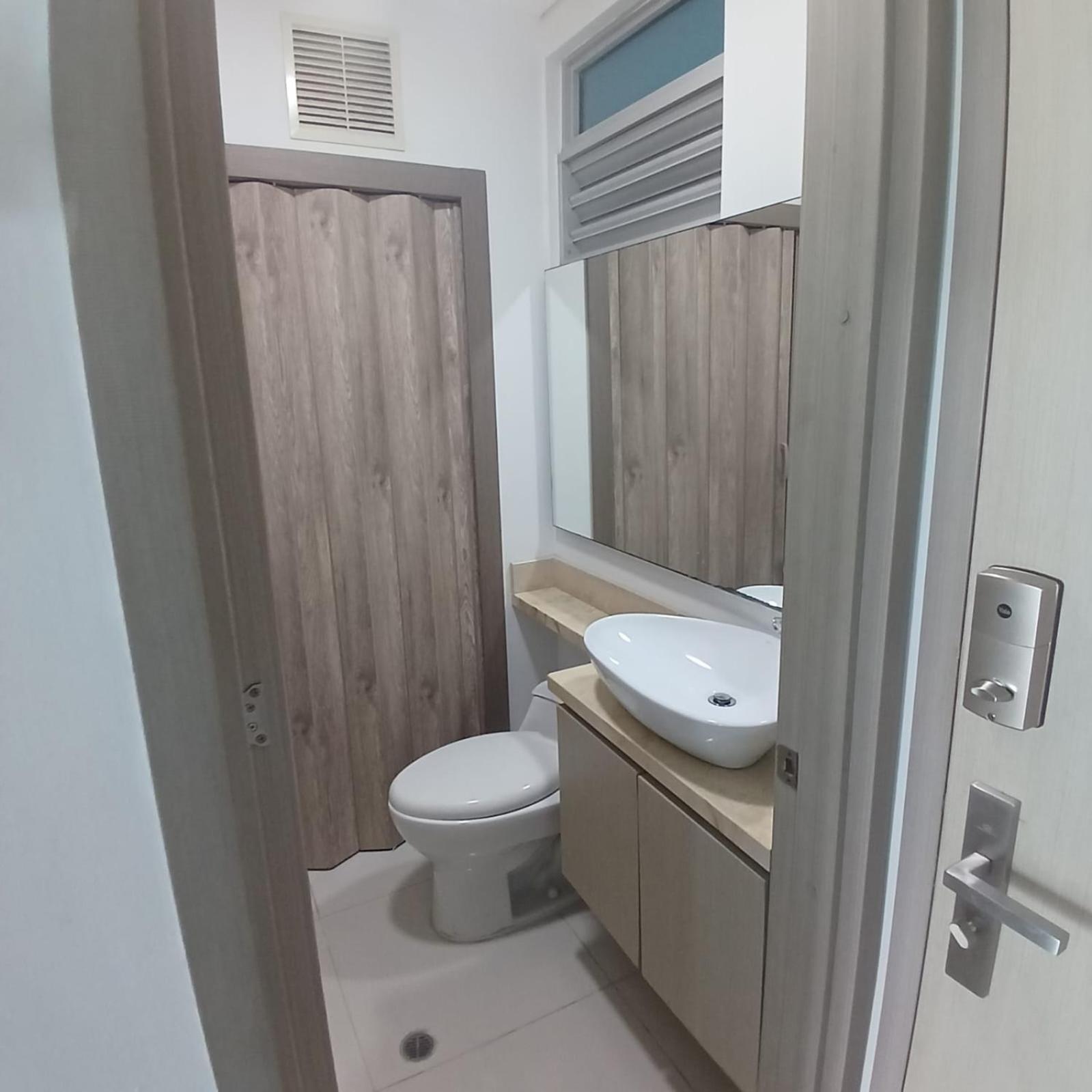 3404 Palmetto Frente A La Playa 公寓
